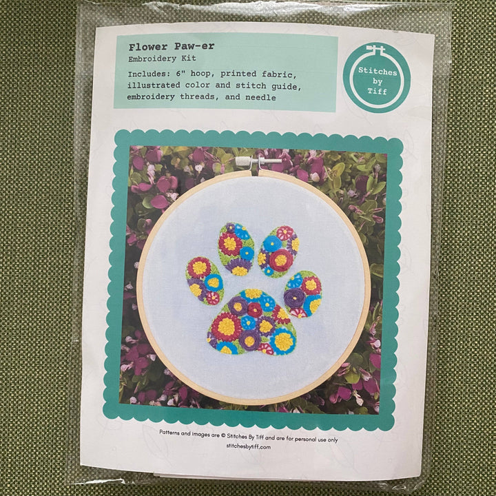 Flower Paw-er Cat and Dog Paw Craft DIY Embroidery Kit