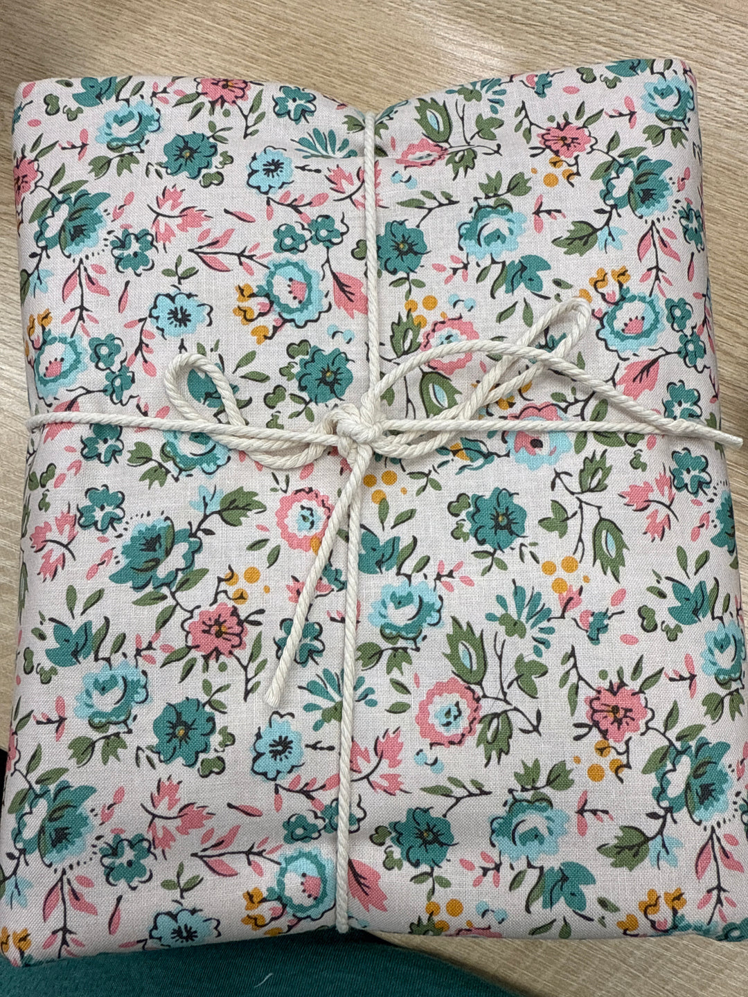 Piece & Plenty - Floral Sea Glass - Bulk Cut