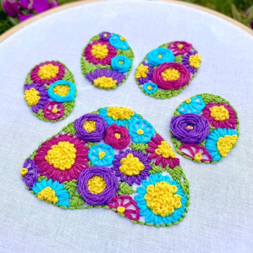 Flower Paw-er Cat and Dog Paw Craft DIY Embroidery Kit