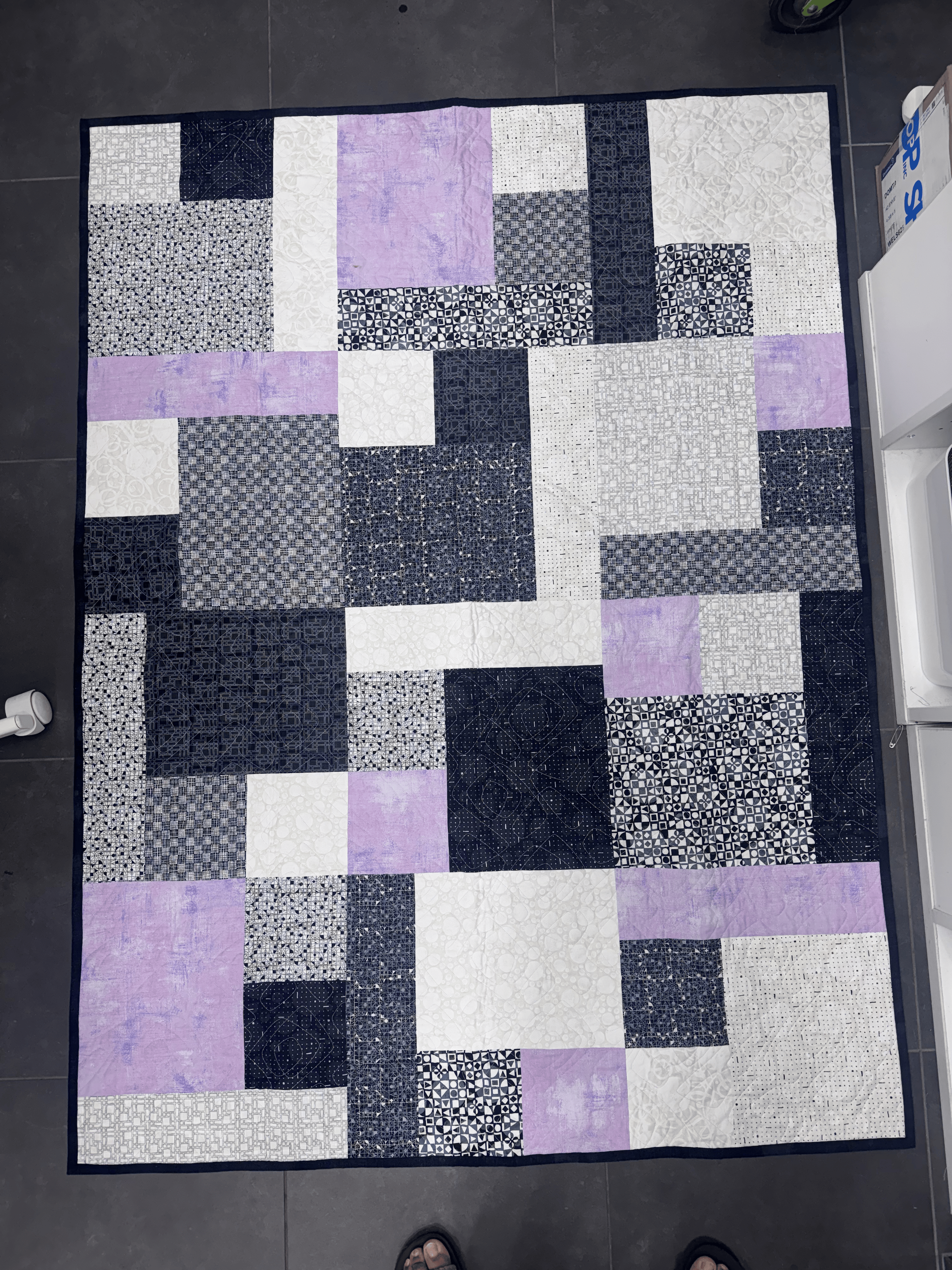 Finished Quilt: Black & White Blocks Throw Quilt