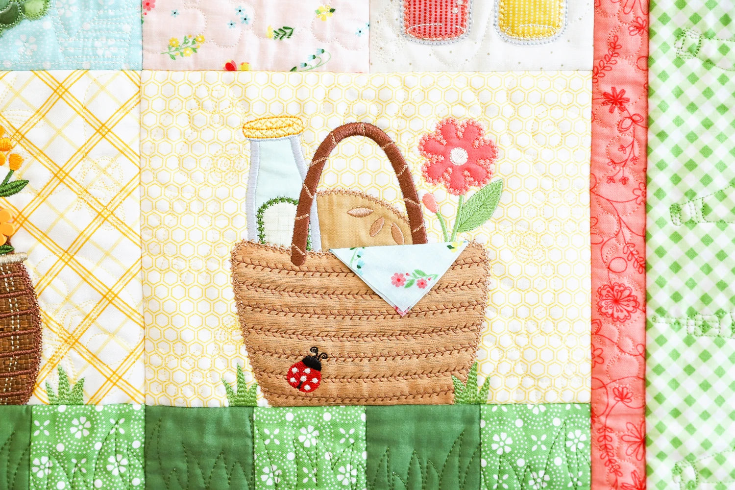 Sippin' on Sunshine Embellishment Kit - Kimberbell