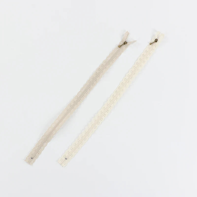 Cream and Pebble Lace Zippers (2 pack) - Kimberbell