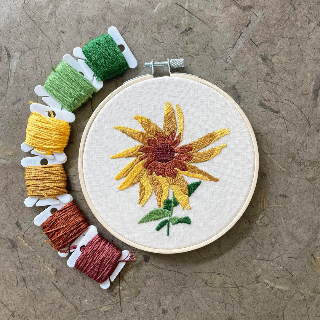 Kate Wyatt Embroidery Kit - Black Eyed Susan
