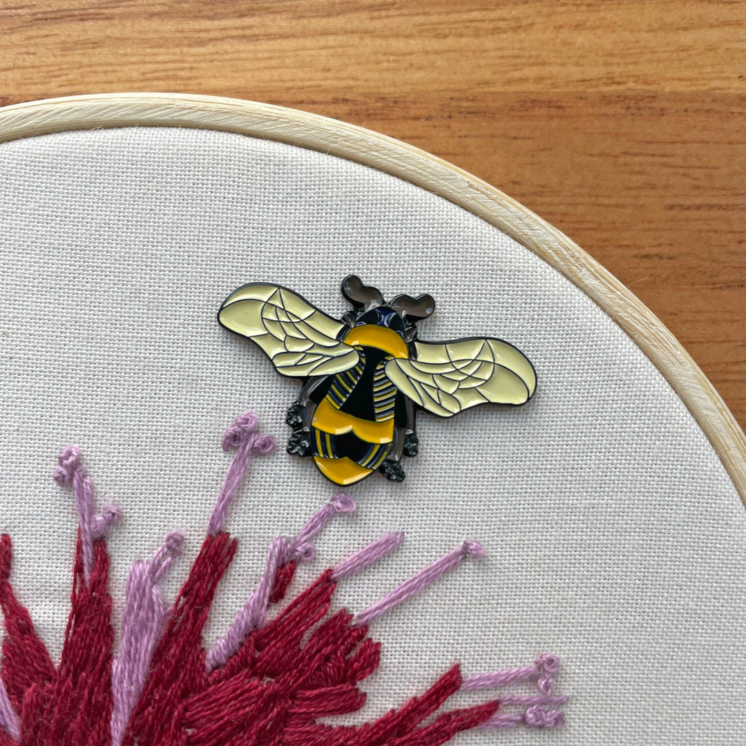 Needle Minder - Bumblebee
